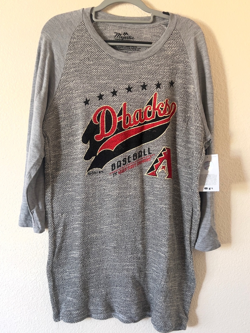NWT Majestic MLB Arizona Diamondbacks Gray Raglan Baseball Tee Size M